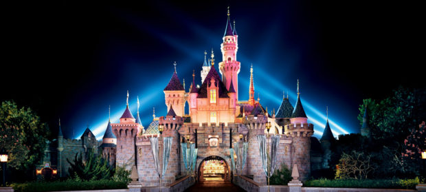 disneyland-castle