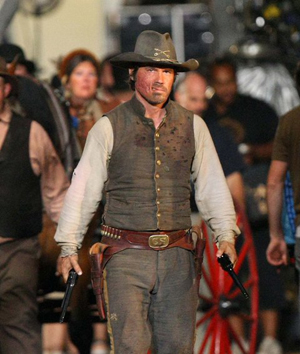 May 30, 2009: Josh Brolin photographed on the set of his latest movie 'Jonah Hex', which co-stars actress Meagan Fox (not pictured), in New Orleans. Credit: INFphoto.com Ref: infusny-04